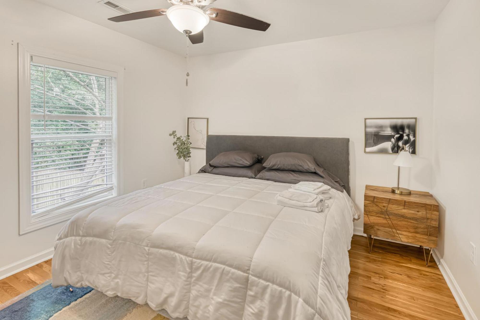 Charming 2Br Bungalow 4 Minutes To Duke University Durham Ngoại thất bức ảnh